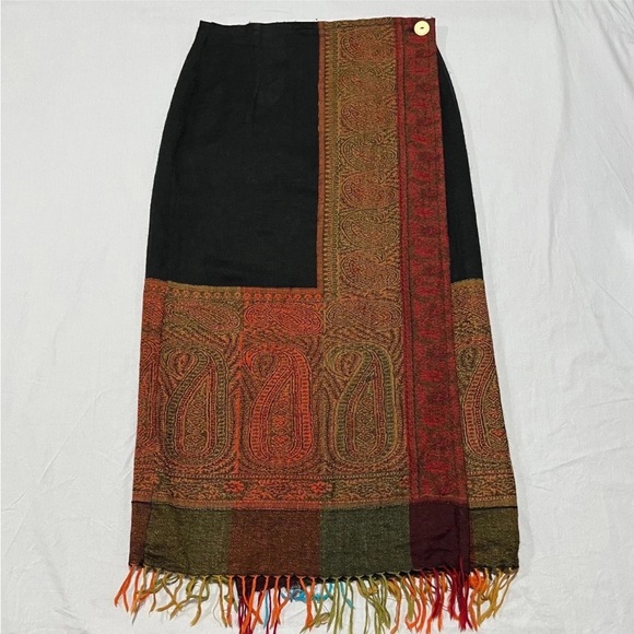 Tasha Polizzi Dresses & Skirts - Tasha Polizzi Womens Black Paisley Classic Fringed Pure Wool Wrap Skirt Size S